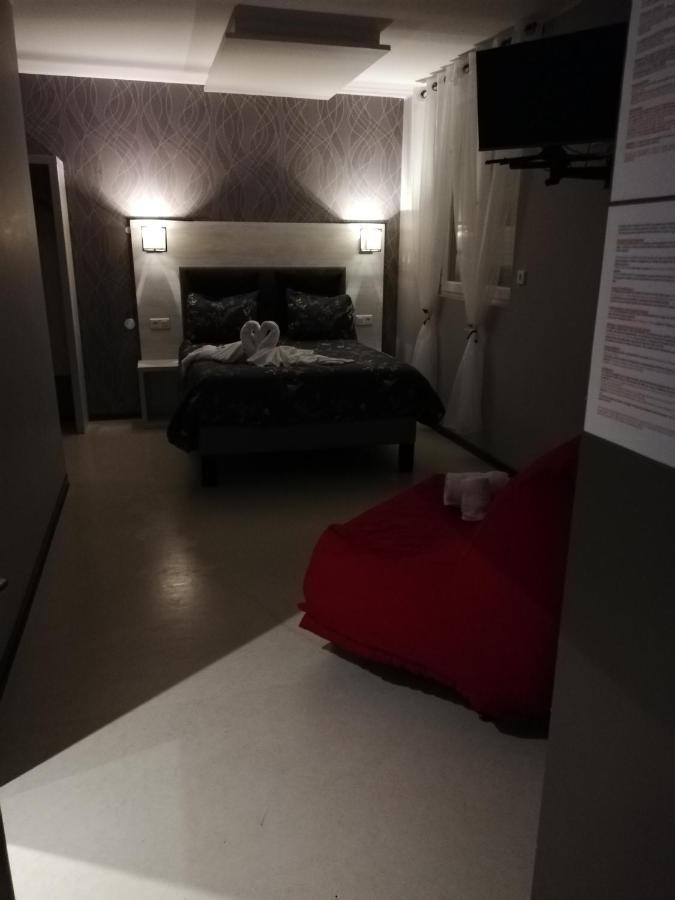 Le Patio Hotel