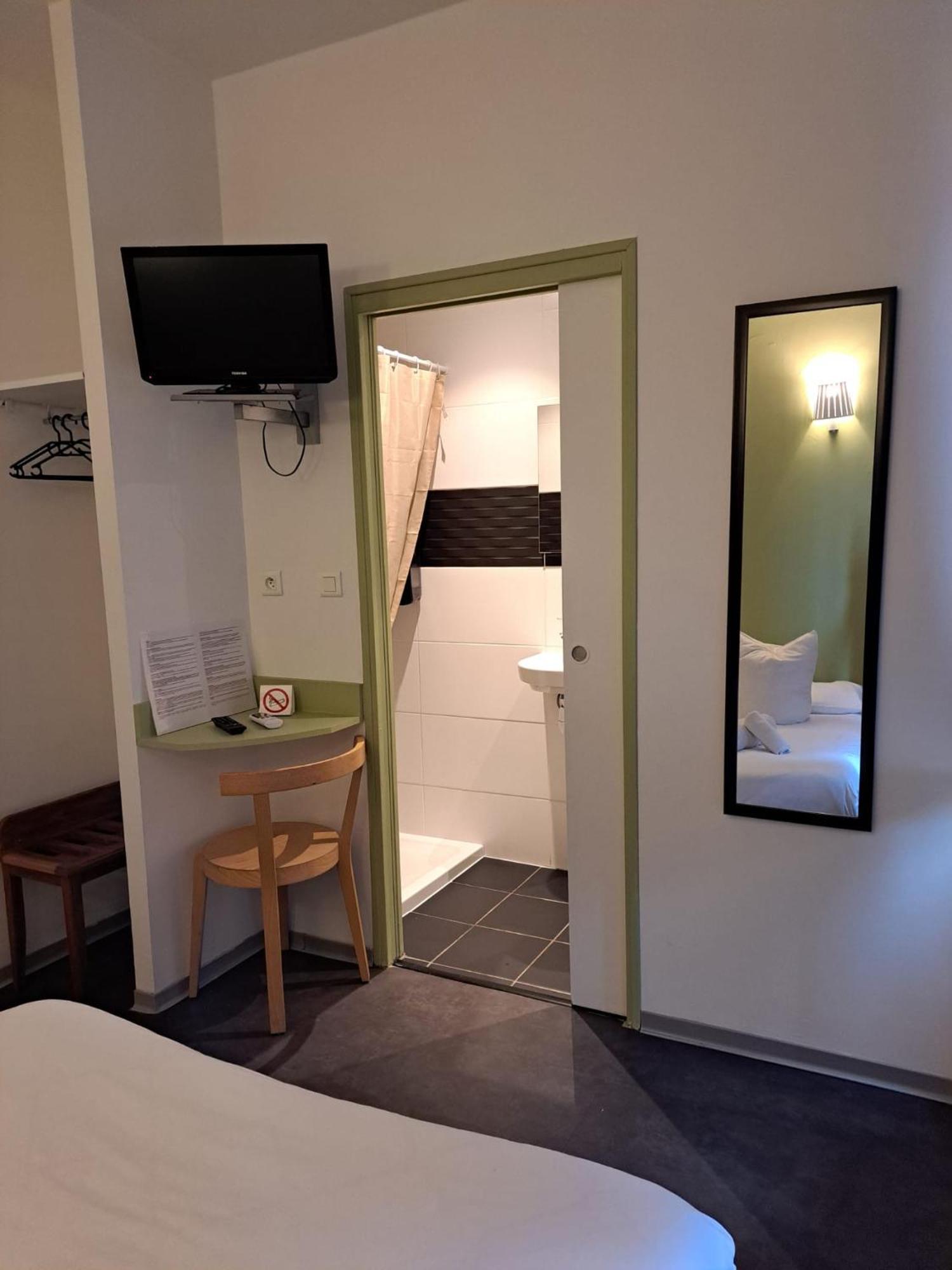 Le Patio Hotel