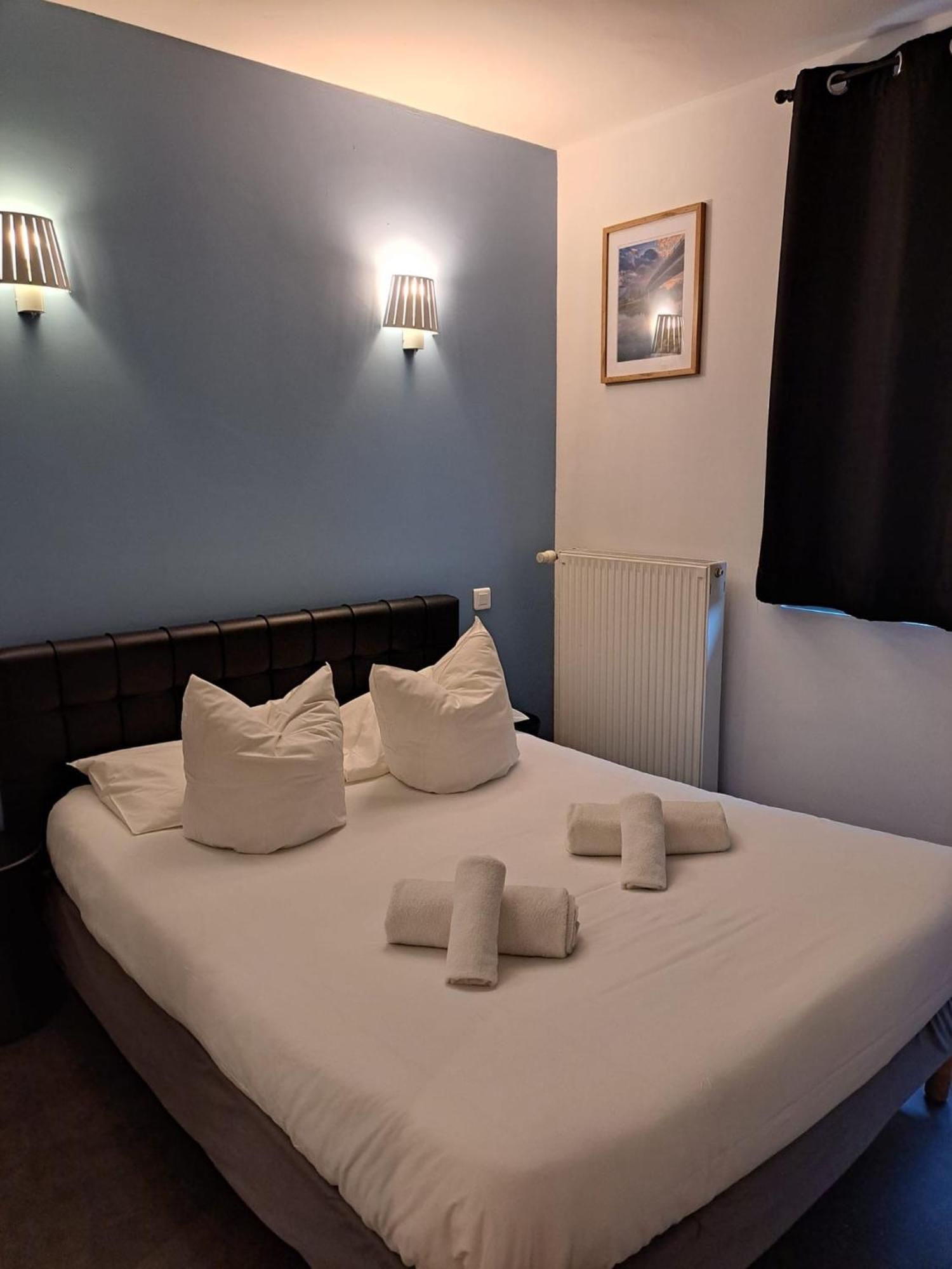 Le Patio Hotel *